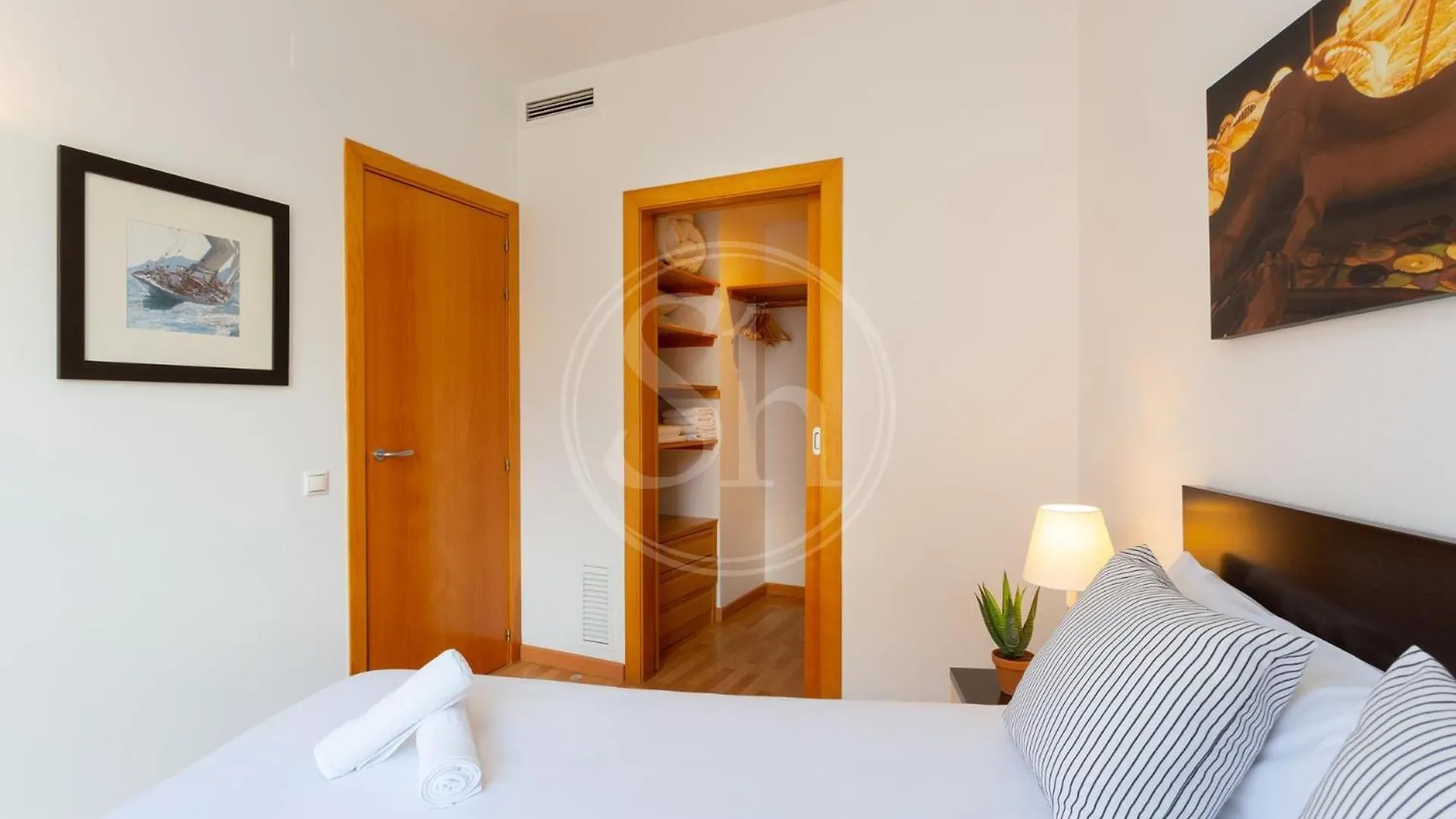 Cosy Apartment Next To Sagrada Familia I Barcelona Hiszpania