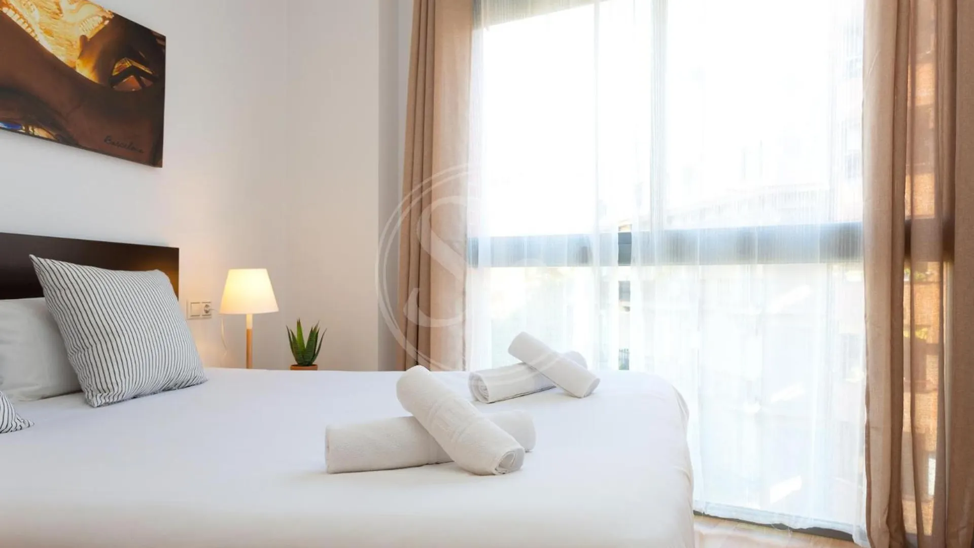 Cosy Apartment Next To Sagrada Familia I Barcelona Hiszpania