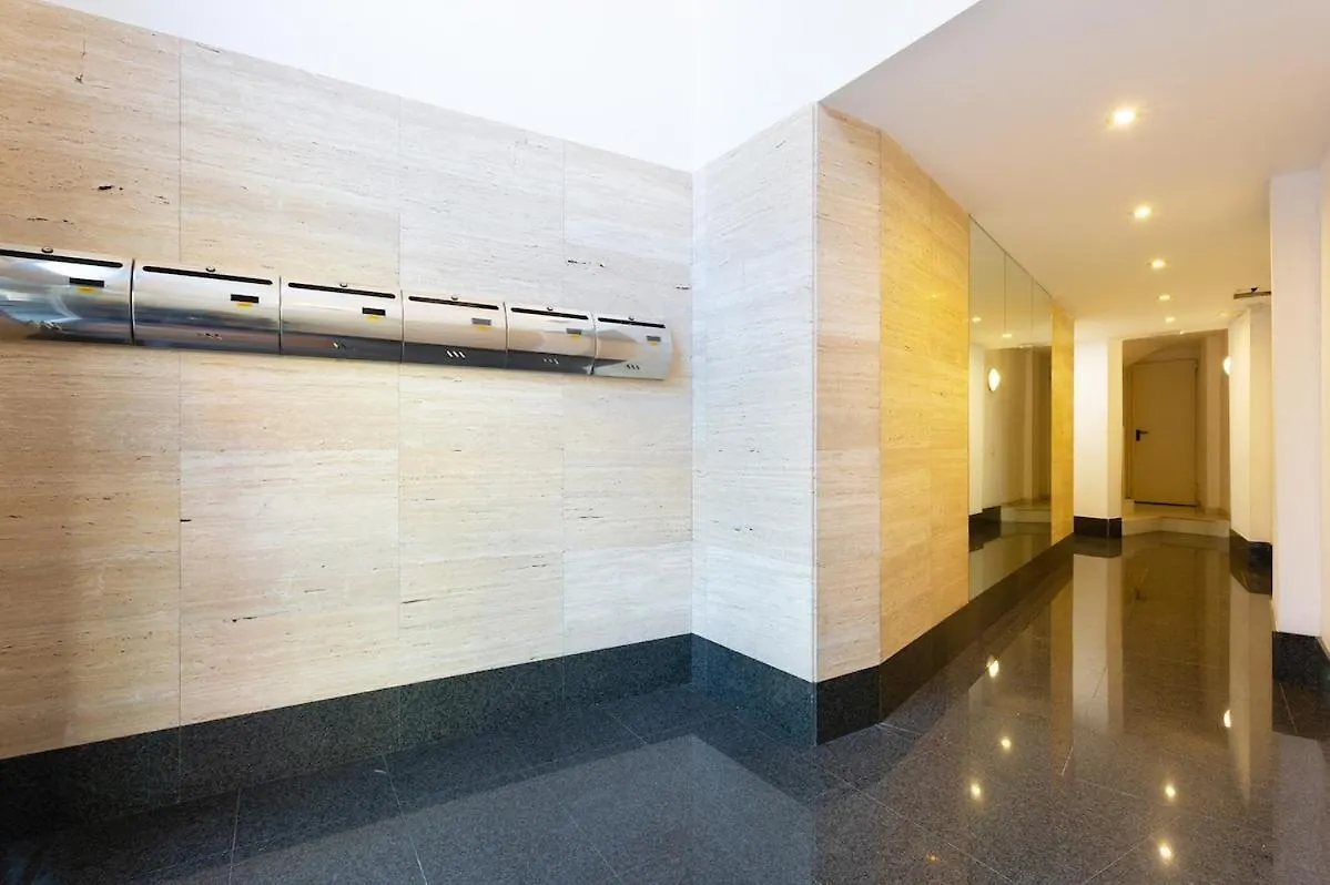 Cosy Apartment Next To Sagrada Familia I Barcelona