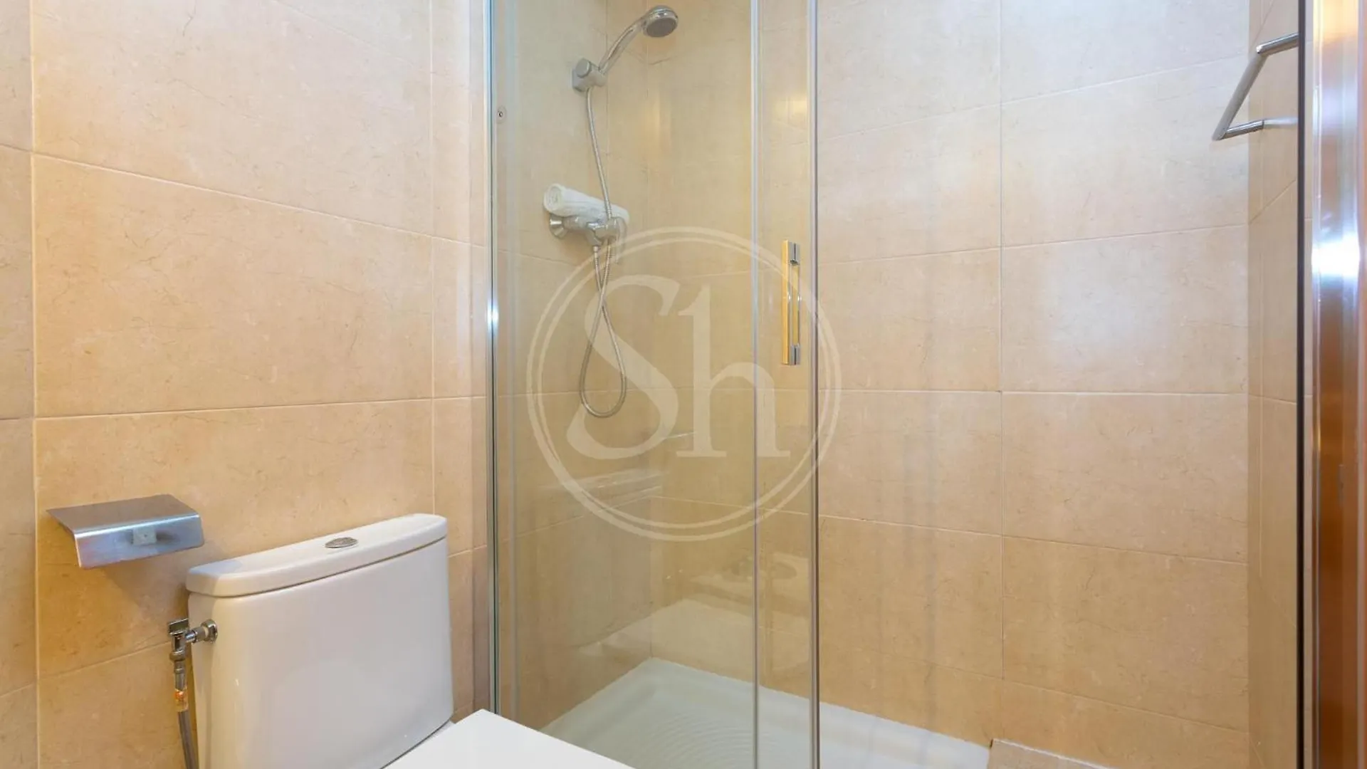 Cosy Apartment Next To Sagrada Familia I Barcelona