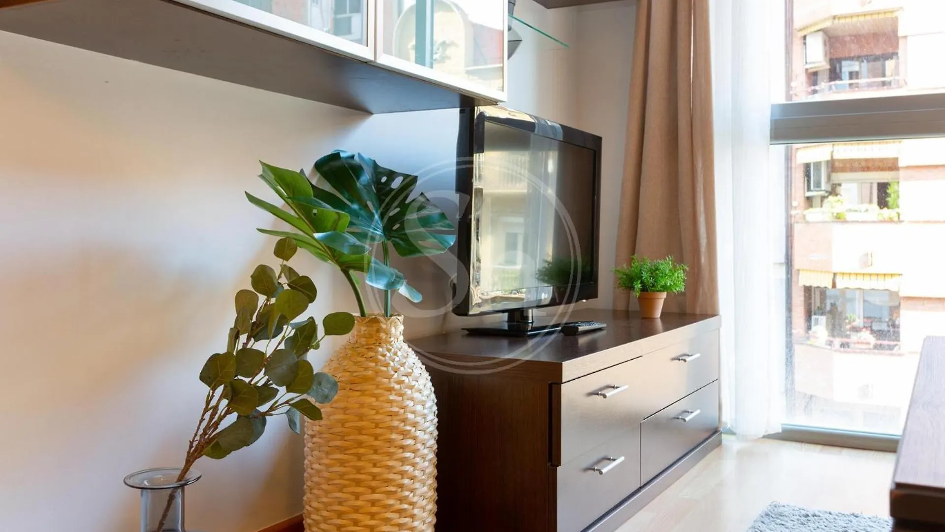 Cosy Apartment Next To Sagrada Familia I Barcelona 0*,  Spain